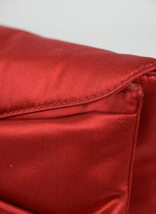 Valentino Pochette in raso rosso con fiocco