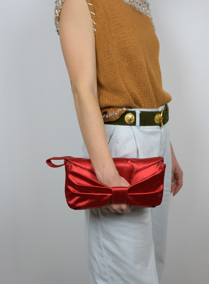 Valentino Pochette in raso rosso con fiocco