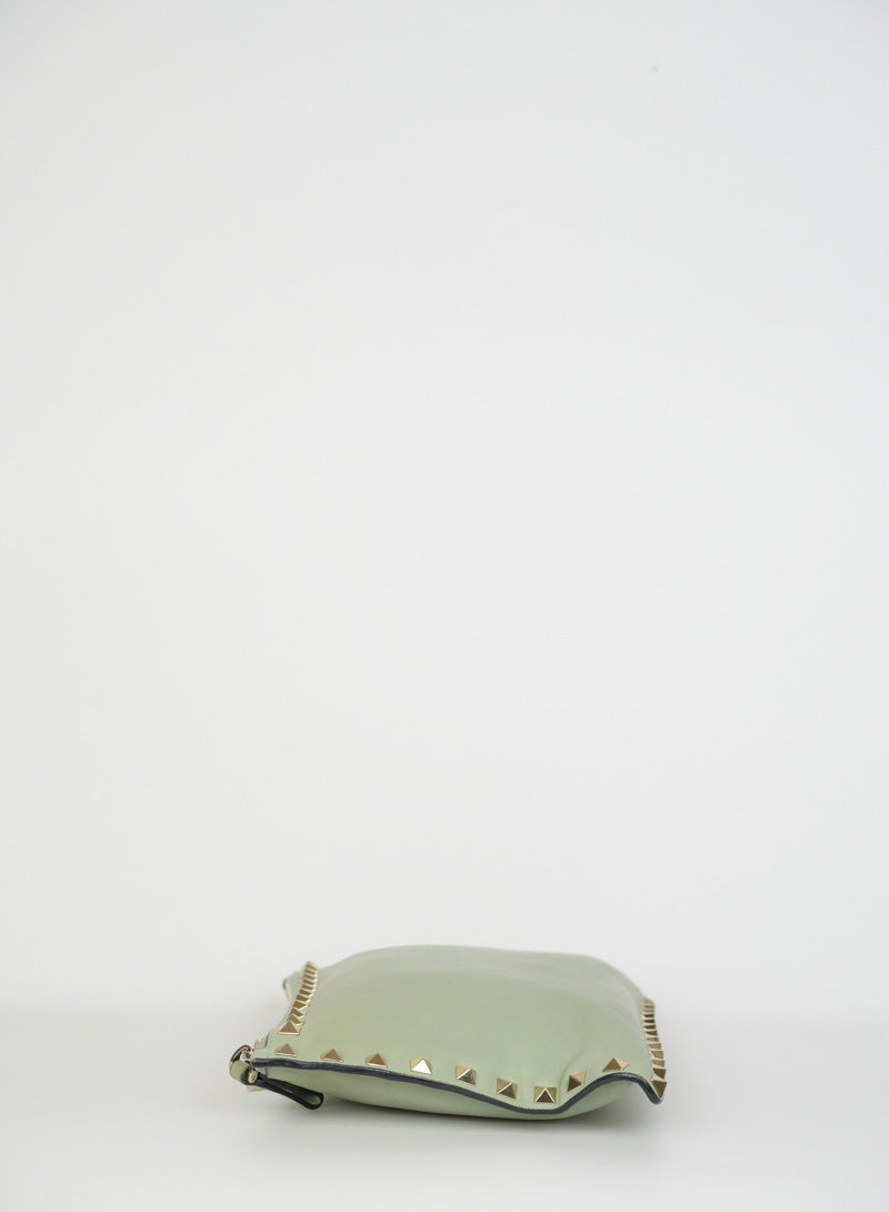 Valentino Pochette Rockstud verde salvia