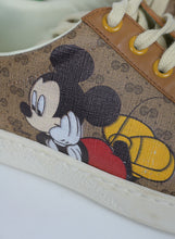 Load image into Gallery viewer, Gucci Sneakers Disney x Gucci marroni - N. 36
