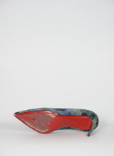 Carica l&#39;immagine nel visualizzatore di Gallery, Louboutin Décolléte Camouflage con borchiette - N. 38

