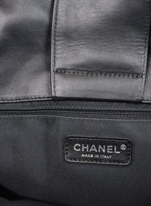 Chanel Borsa Shopper Weekender blu con Camelie