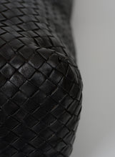 Load image into Gallery viewer, Bottega Veneta Shopper in dark brown woven leather
