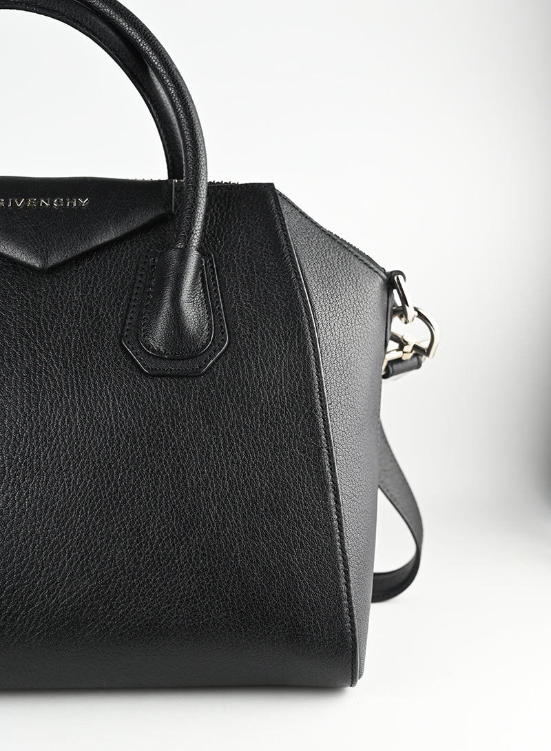 Givenchy Borsa Antigona in pelle nera