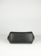 Carica l&#39;immagine nel visualizzatore di Gallery, Dolce e Gabbana Minibag in pelle nera
