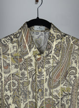 Load image into Gallery viewer, Etro Paisley shirt in gold silk - Size. 42

