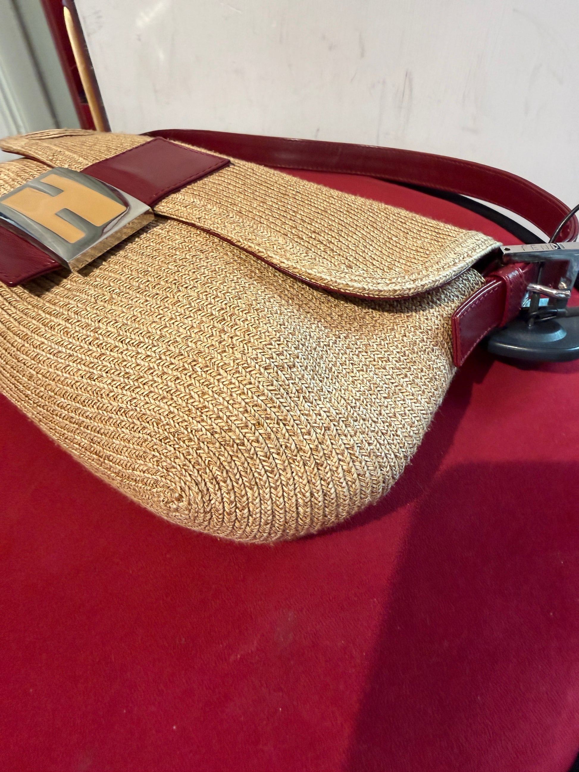 Fendi baguette rafia vintage -  lesleyluxuryvintage
