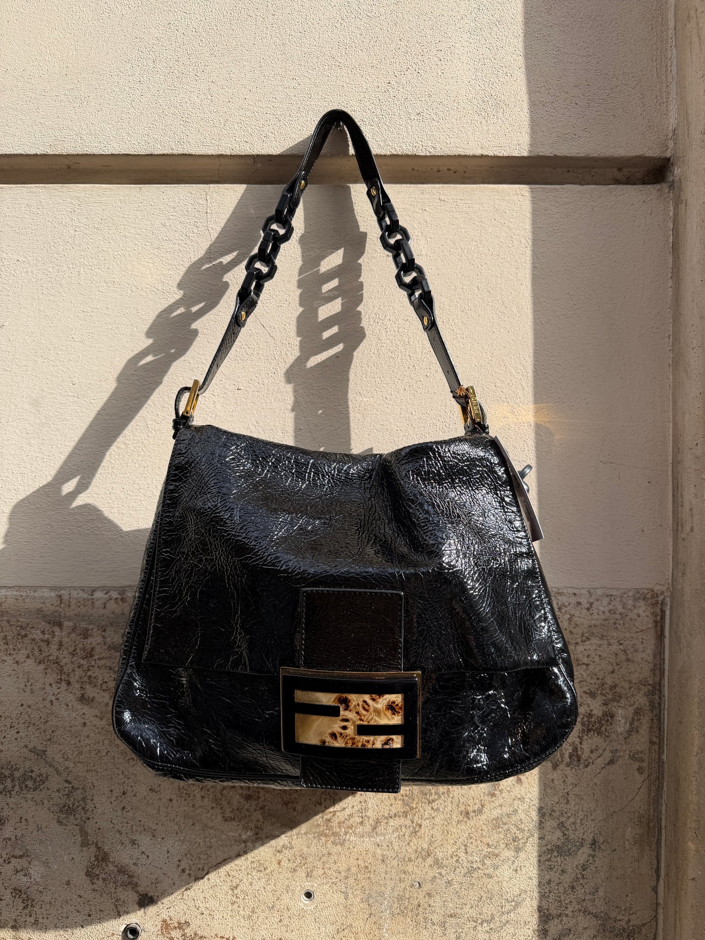 Fendi Mamma Baguette Maxi