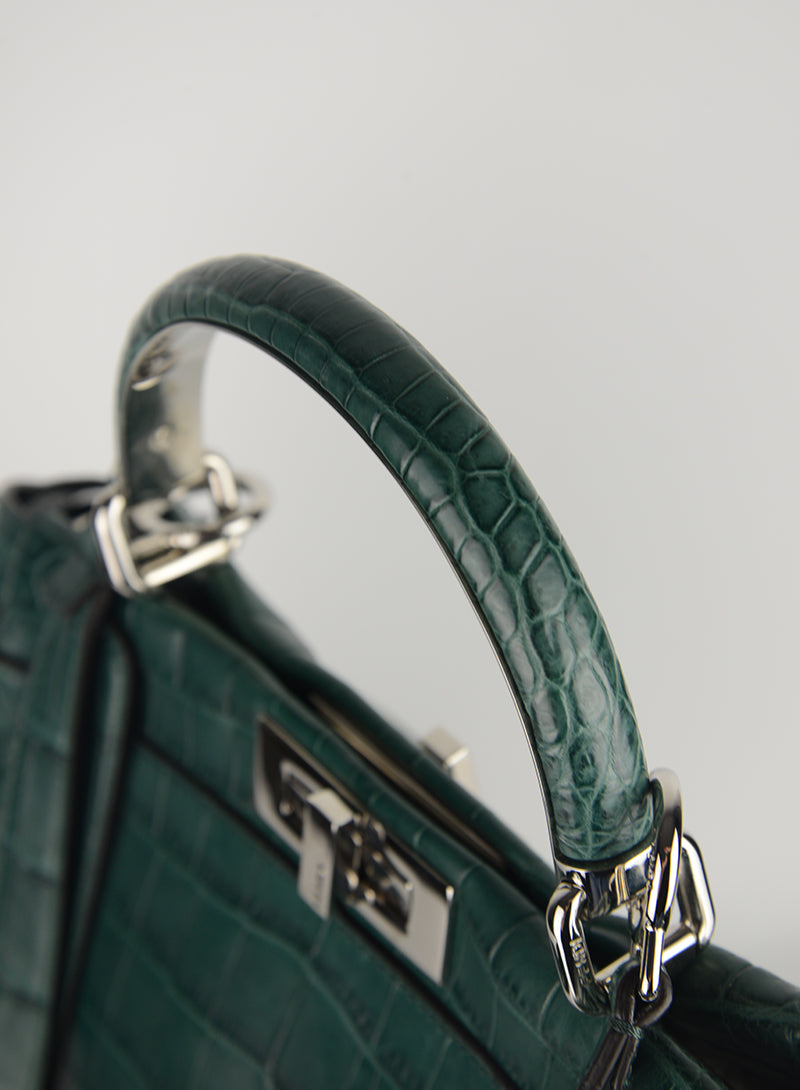 Fendi Borsa Peekaboo in cocco verde