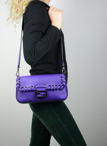 Fendi Baguette Whipstitch in purple leather