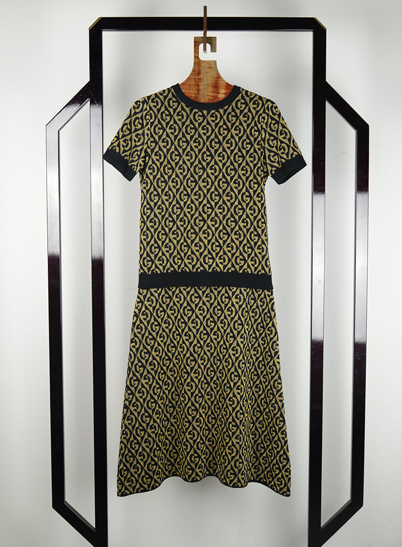 Gucci Black and gold pullover and skirt suit with GG - Size. S