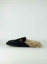 Load image into Gallery viewer, Gucci Princetown mules in black suede - N. 39
