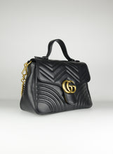 Load image into Gallery viewer, Gucci Borsa Marmont in pelle nera
