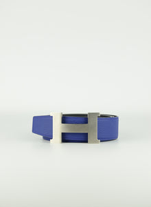 Hermès cintura H in pelle reversibile blu e nera