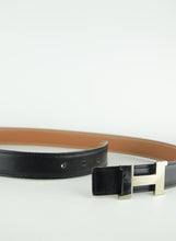 Load image into Gallery viewer, Hermès Constance belt in black and beige leather
