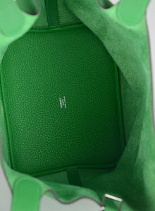 Hermès Picotin 26 bucket bag in green leather