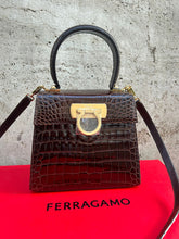 Load image into Gallery viewer, Ferragamo Iconic coconut bag
