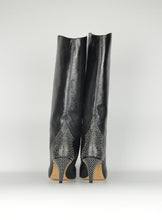 Load image into Gallery viewer, Isabel Marant Stivali in pelle nera con borchie - N. 37
