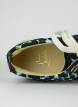 Load image into Gallery viewer, Louboutin Sneakers maculate - N. 40 ½
