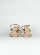 Load image into Gallery viewer, Miu Miu sandali in raso rosa cipria con perle - N. 39

