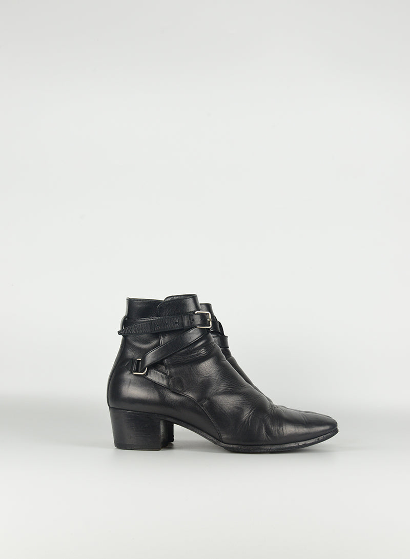Saint Laurent Stivaletti in pelle nera - N. 38
