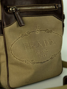 Prada Borsa a tracolla in tessuto beige