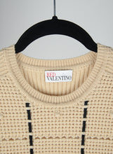 Load image into Gallery viewer, Red Valentino Beige knitted dress - Size. S
