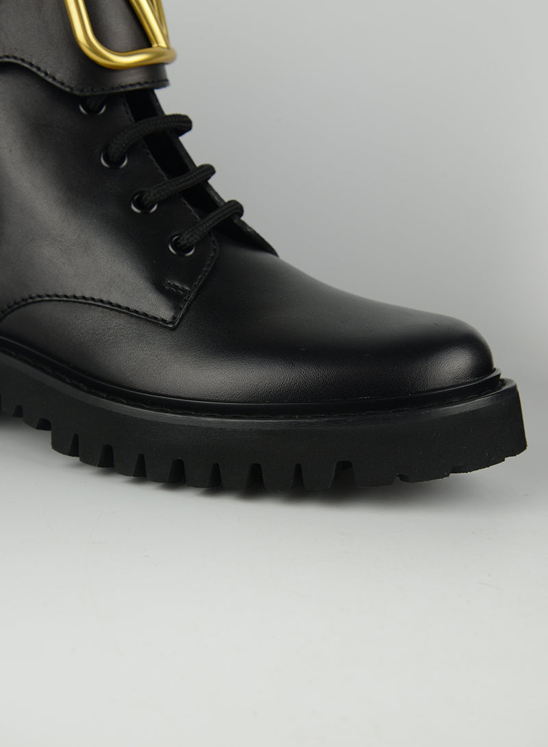 Biker ankle boots in black leather