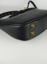 Load image into Gallery viewer, Valentino Hobo handbag in black leather
