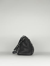 Carica l&#39;immagine nel visualizzatore di Gallery, Valentino Borsa tote medium Rockstud in pelle nera
