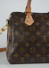 Load image into Gallery viewer, Louis Vuitton Speedy 25 Monogram Boston bag
