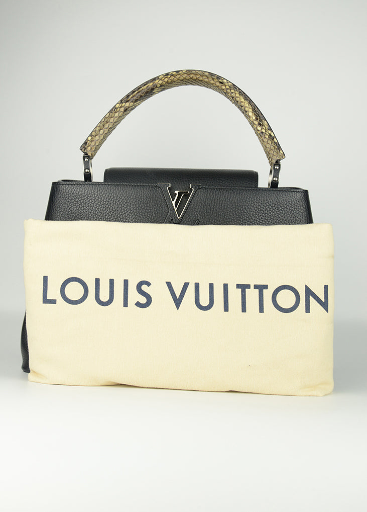 Louis Vuitton Borsa Capucine in pelle nera