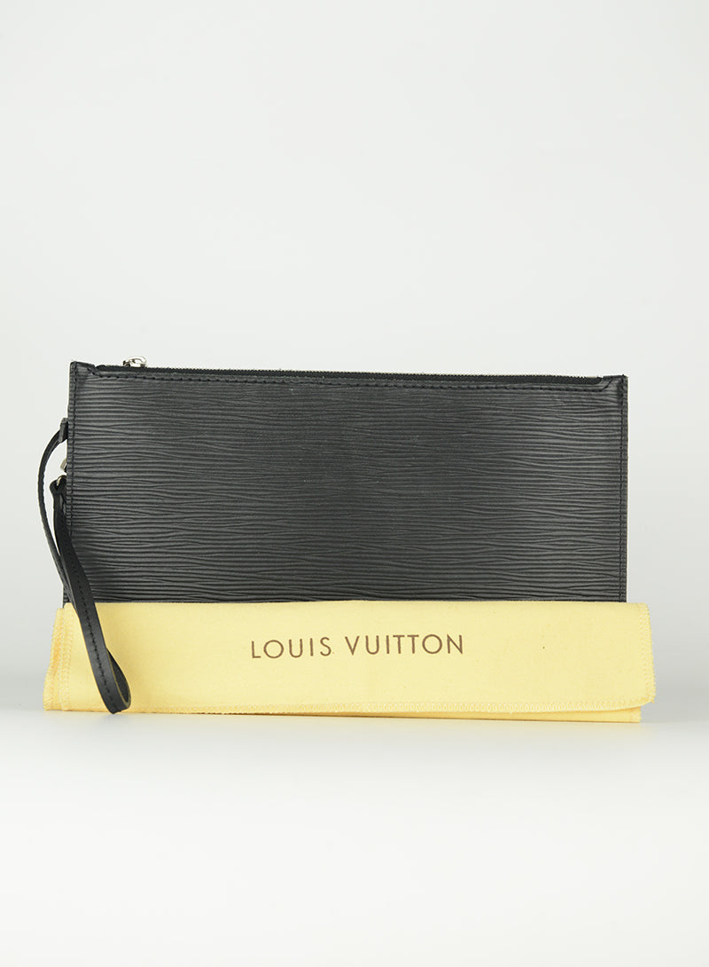 Louis Vuitton Pochette in black Epi