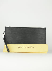 Louis Vuitton Pochette in Epi nera