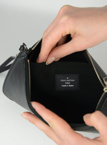 Louis Vuitton Pochette in black Epi