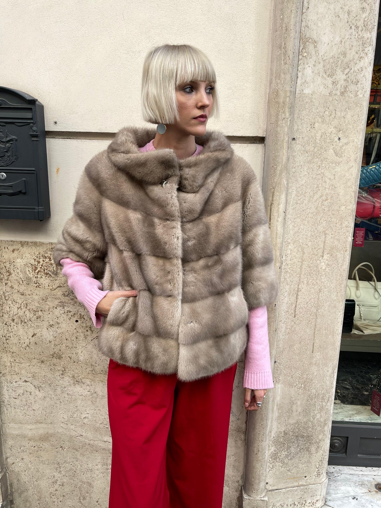 Pelliccia corta in visone beige - Tg. 42