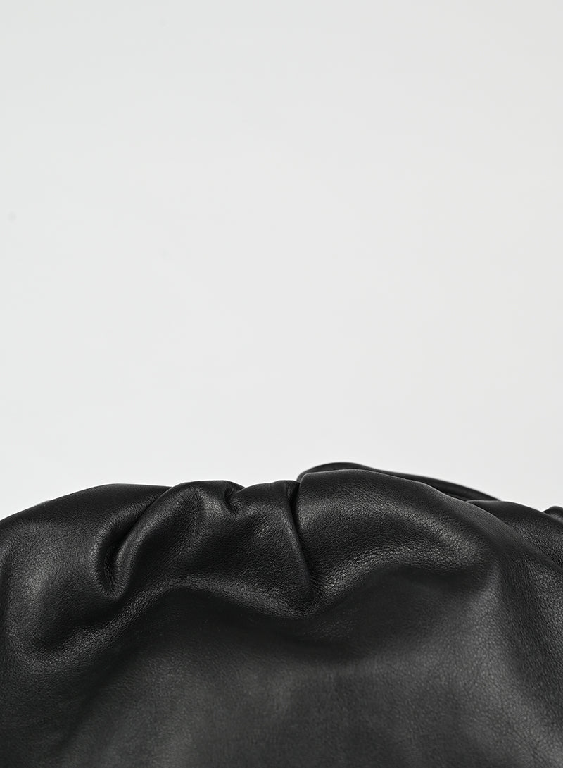 Bottega Veneta Pouch in pelle nera