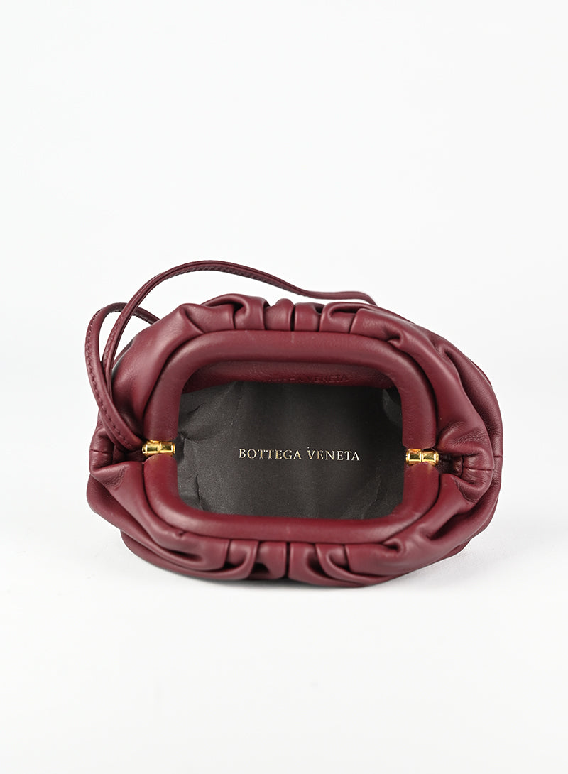 Bottega Veneta Micro Pouch bordeaux