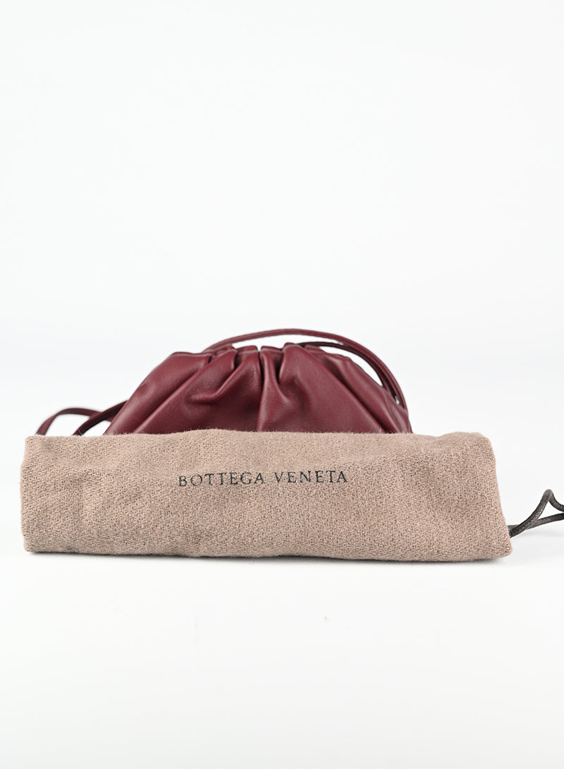 Bottega Veneta Micro Pouch bordeaux