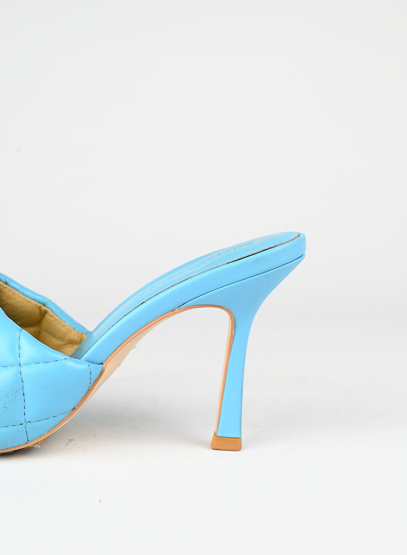 Bottega Veneta Mules in pelle celeste - N. 38