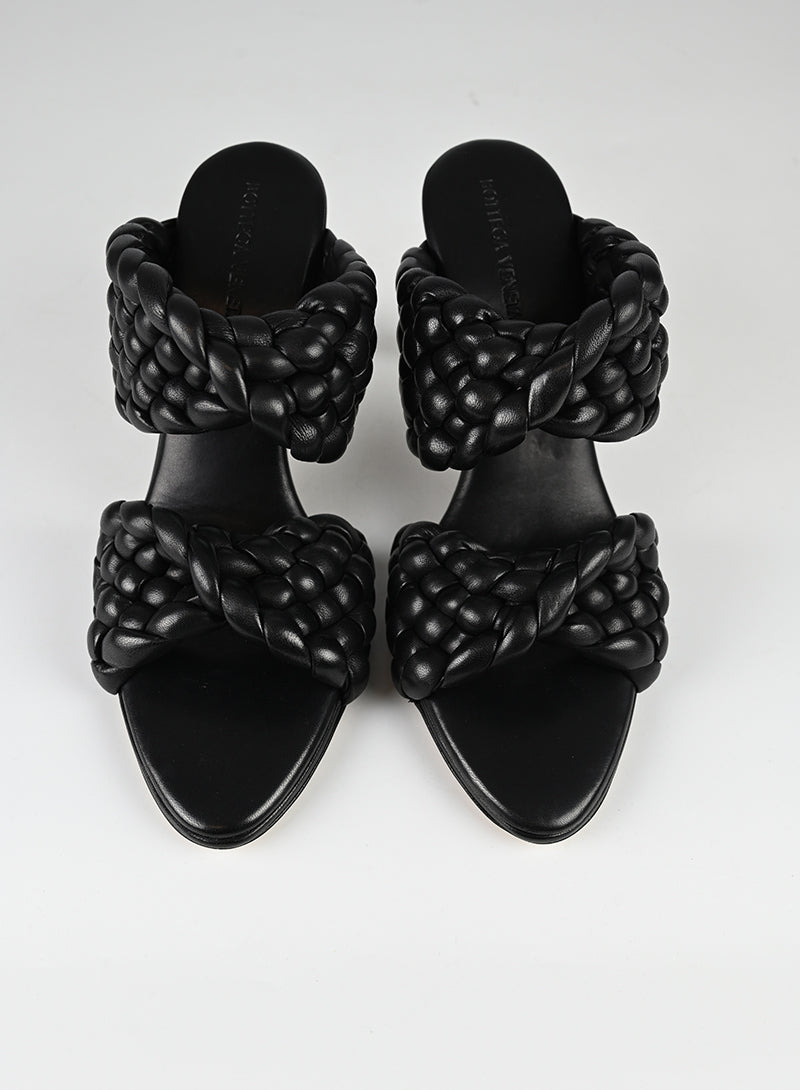 Bottega Veneta Sandali in pelle nera - N. 39