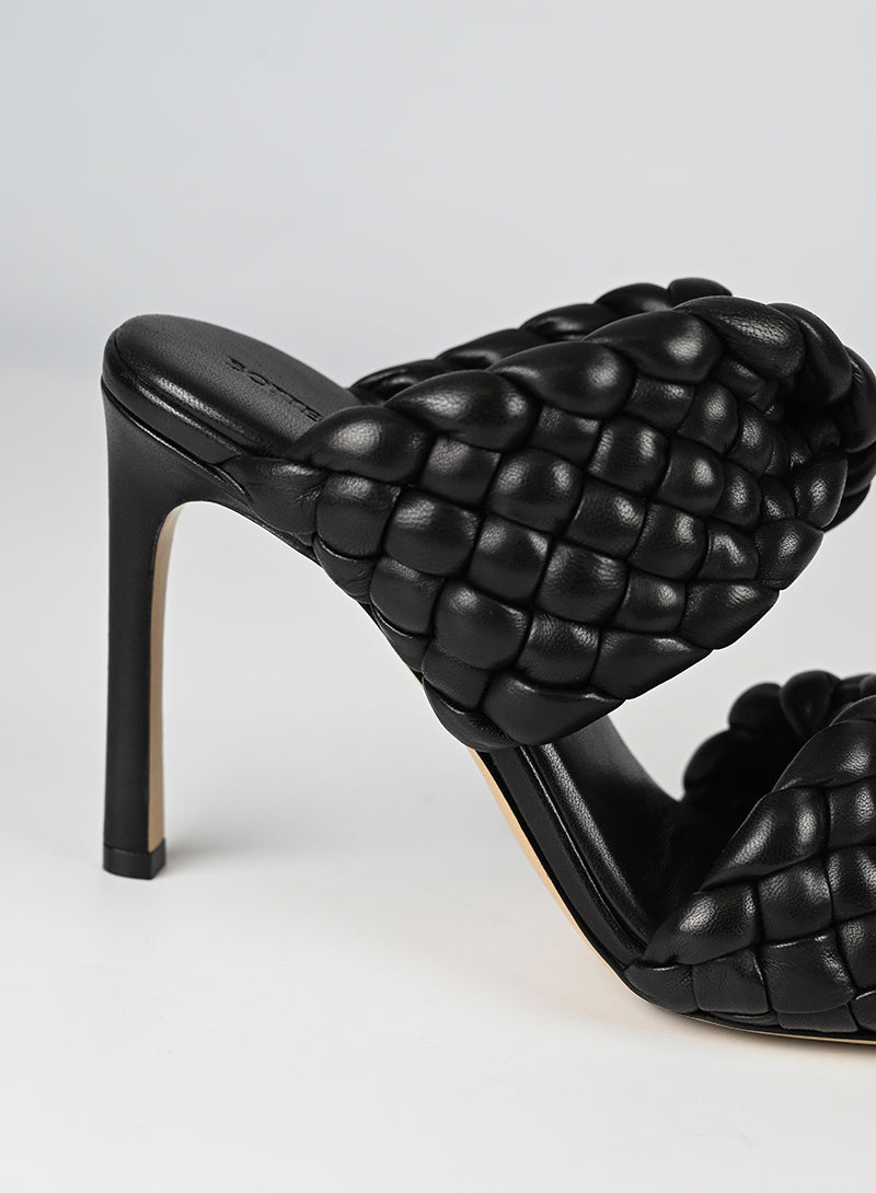 Bottega Veneta Sandali in pelle nera - N. 39