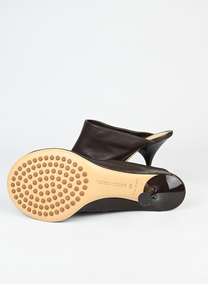 Bottega Veneta sabot in pelle marrone - N. 39