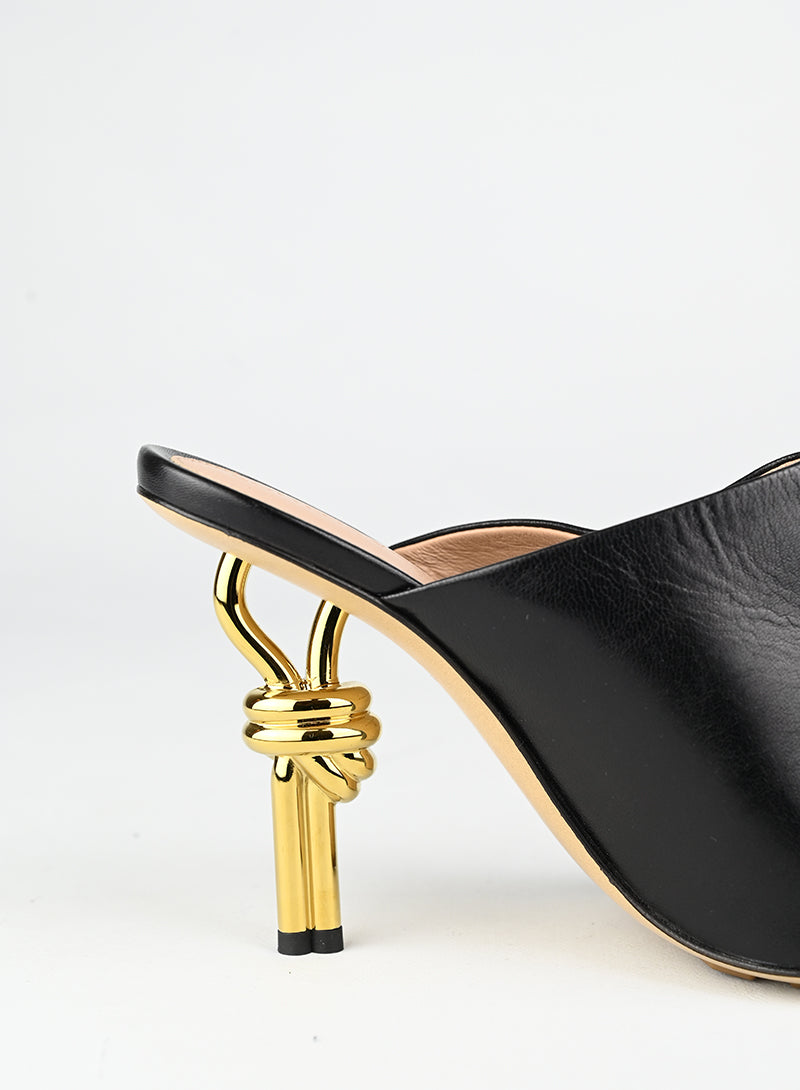 Bottega Veneta Sandali Sabot Knot in pelle nera - N. 39