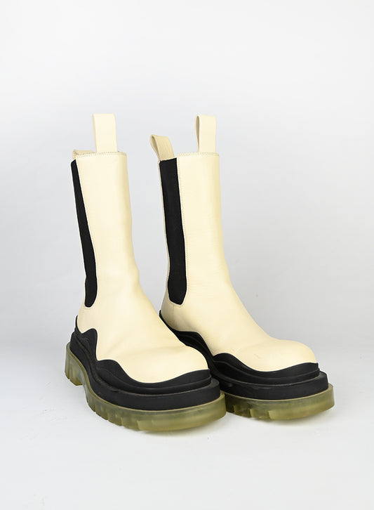 Bottega Veneta Stivaletti Tire in pelle bianca - N. 38