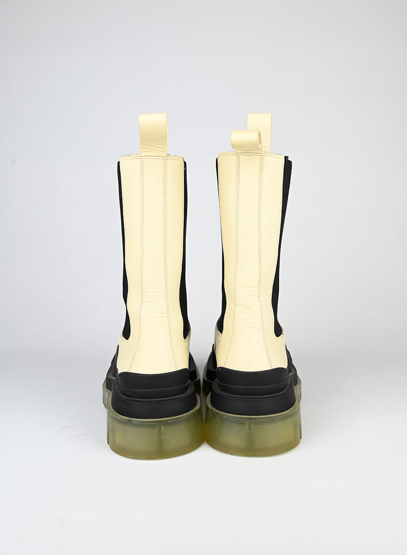 Bottega Veneta Stivaletti Tire in pelle bianca - N. 38