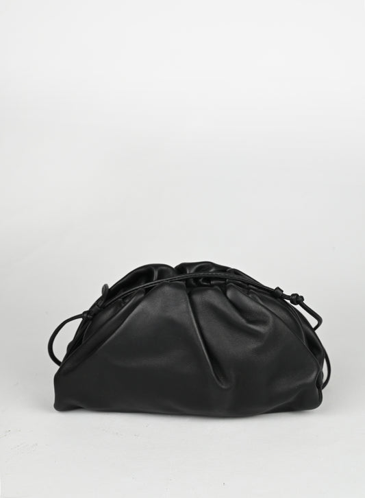 Bottega Veneta Pouch Mini in pelle nera