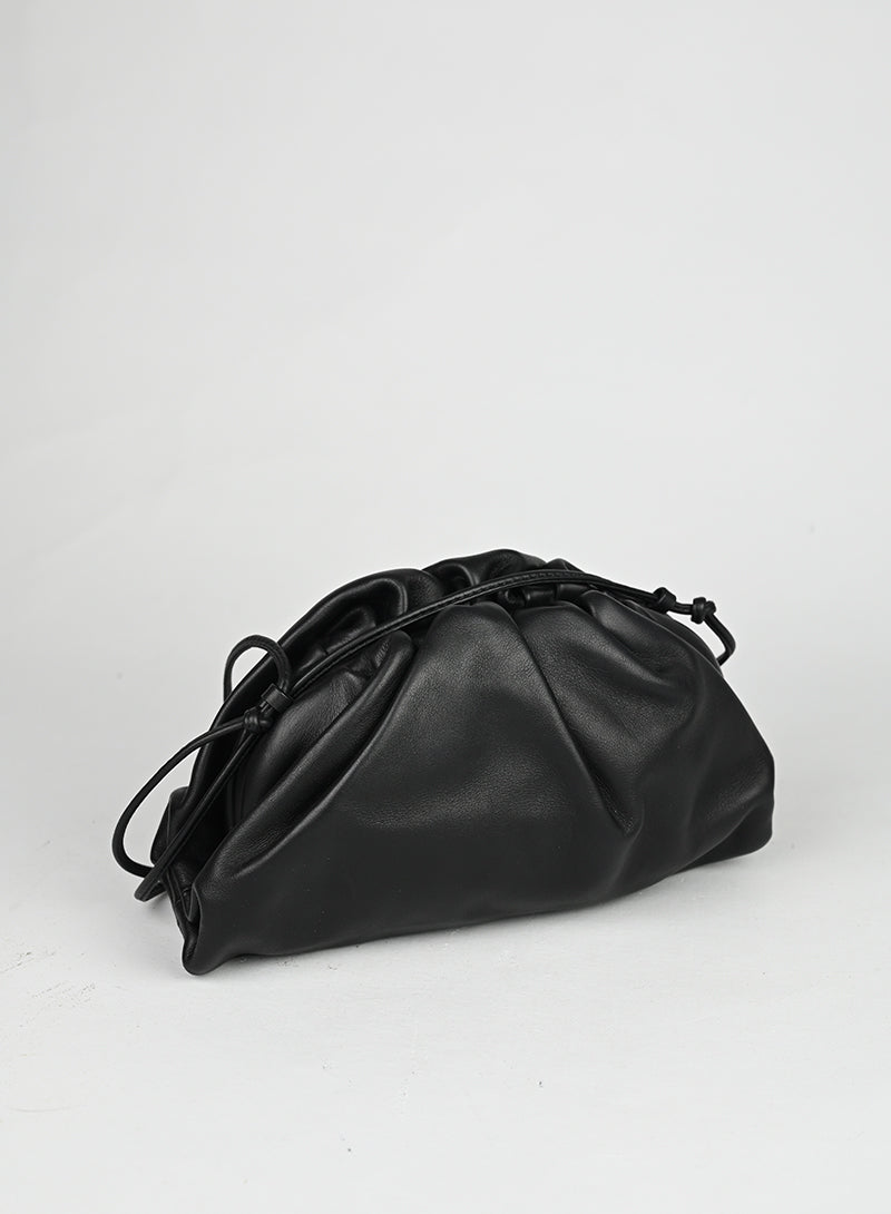 Bottega Veneta Pouch Mini in pelle nera