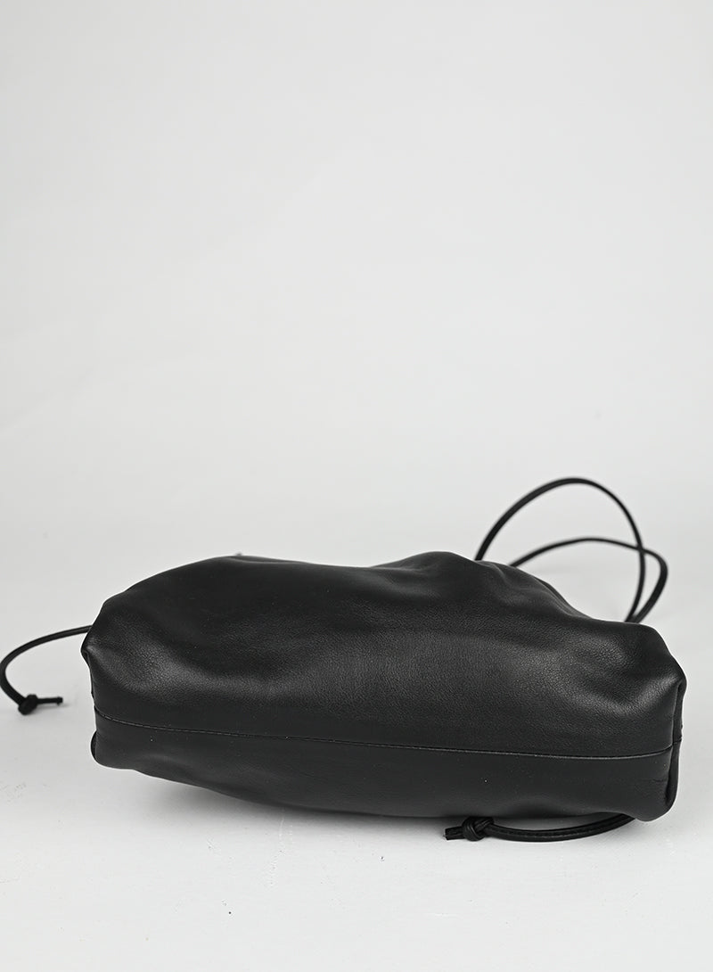 Bottega Veneta Pouch Mini in pelle nera