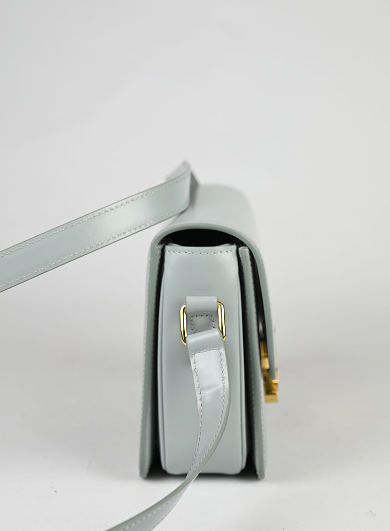 Celine Borsa Triomphe in pelle azzurra
